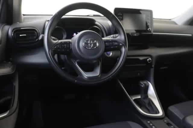 Toyota Yaris (2020) thumbnail 6