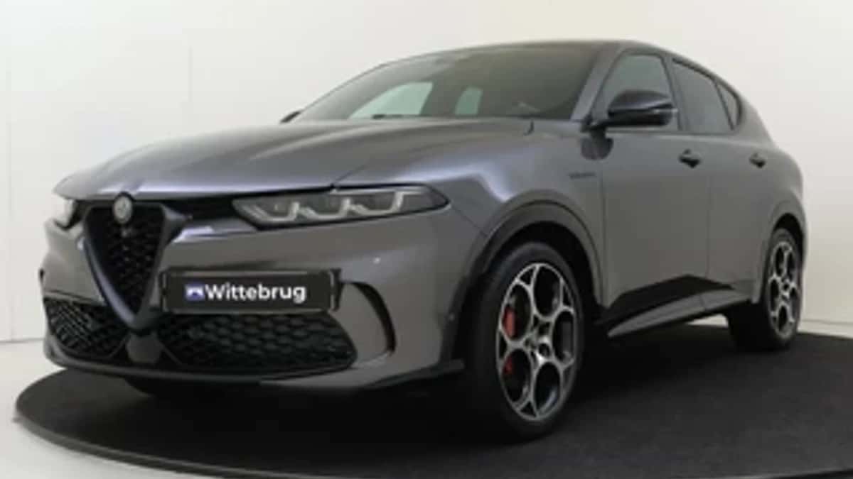 Alfa Romeo Tonale (2025) — foto 1