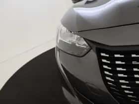 Peugeot 208 (2023) thumbnail 13