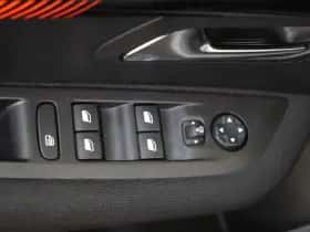 Peugeot 208 (2023) thumbnail 29