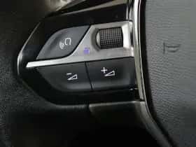 Peugeot 208 (2021) thumbnail 21