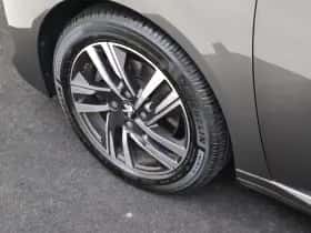 Peugeot 208 (2021) thumbnail 33