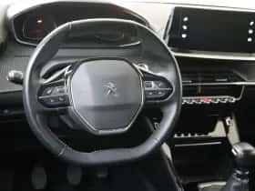 Peugeot 208 (2021) thumbnail 6