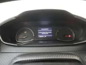 Peugeot 208 (2021) thumbnail 7