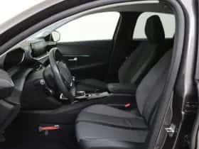 Peugeot 208 (2021) thumbnail 9