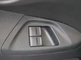 Peugeot 108 (2015) thumbnail 26