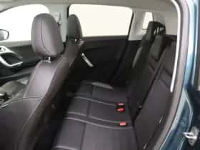 Peugeot 2008 (2019) thumbnail 12