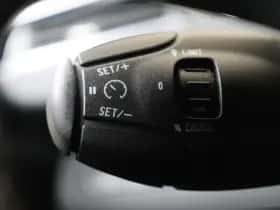 Peugeot 2008 (2019) thumbnail 24