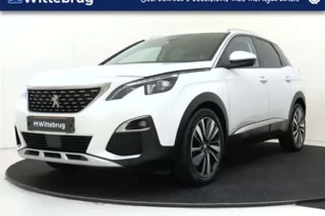 Peugeot 3008 (2019) thumbnail 1