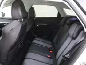 Peugeot 3008 (2019) thumbnail 12