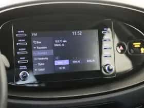 Toyota Aygo (2023) thumbnail 15