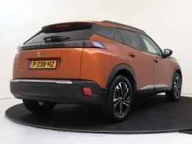 Peugeot e-2008 (2022) thumbnail 11