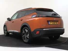 Peugeot e-2008 (2022) thumbnail 4
