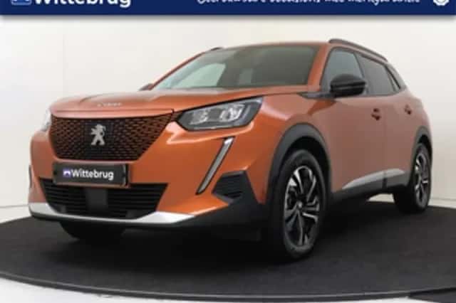 Peugeot e-2008 (2022) thumbnail 1