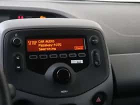 Peugeot 108 (2021) thumbnail 15