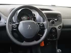 Peugeot 108 (2021) thumbnail 6