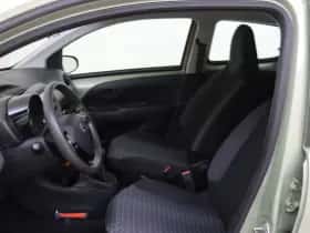 Peugeot 108 (2021) thumbnail 10