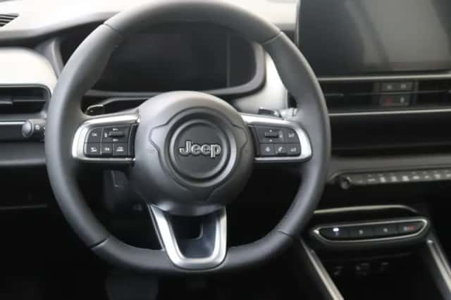 Jeep Avenger (2025) thumbnail 6