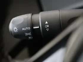 Peugeot 2008 (2020) thumbnail 29