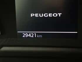 Peugeot 2008 (2020) thumbnail 9