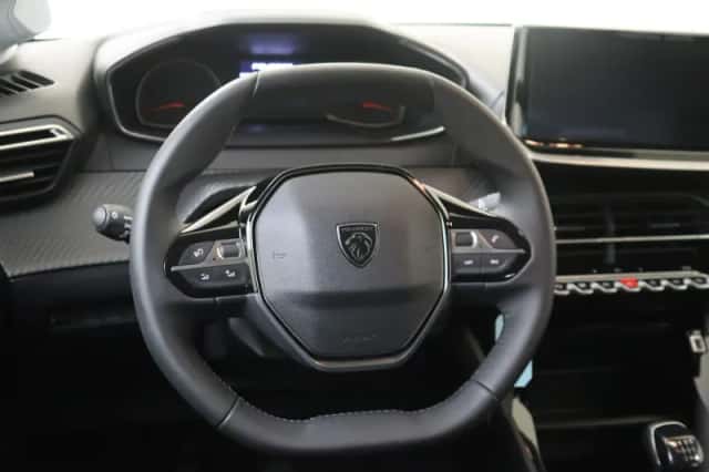 Peugeot 208 (2025) thumbnail 6