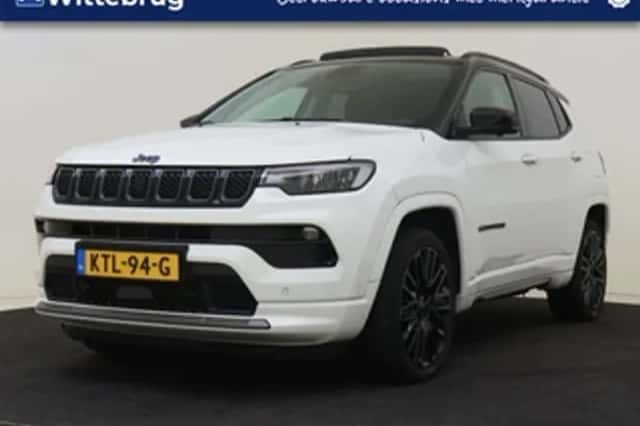 Jeep Compass (2022) thumbnail 1