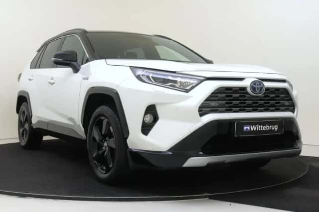 Toyota RAV4 (2019) thumbnail 3