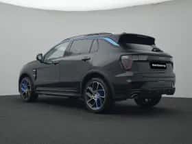 Lynk & Co 01 (2023) thumbnail 3