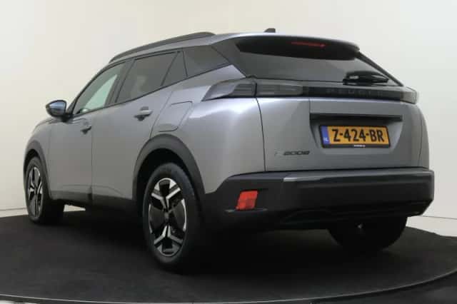 Peugeot e-2008 (2024) thumbnail 4