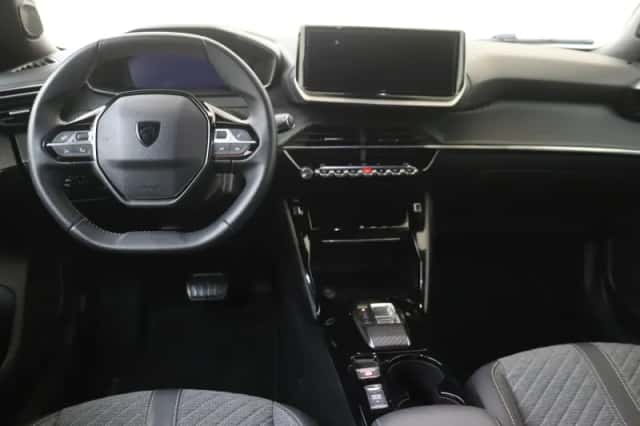 Peugeot e-2008 (2024) thumbnail 5