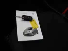 Volkswagen Up! (2023) thumbnail 19