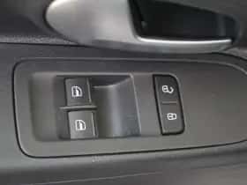 Volkswagen Up! (2023) thumbnail 23