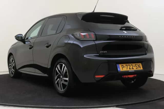 Peugeot 208 (2022) thumbnail 4