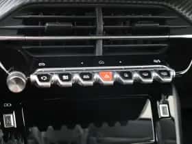 Peugeot 208 (2024) thumbnail 25