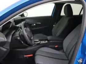 Peugeot 208 (2024) thumbnail 8