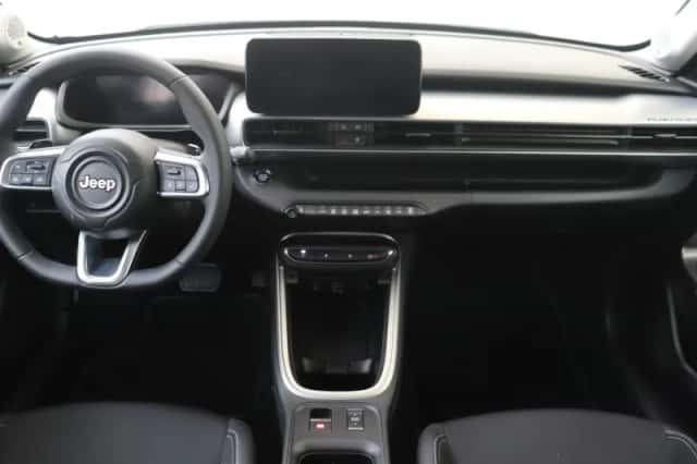 Jeep Avenger (2025) thumbnail 5