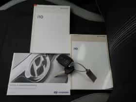 Hyundai i10 (2024) thumbnail 24