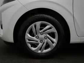 Hyundai i10 (2024) thumbnail 29