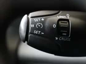 Peugeot Partner (2021) thumbnail 23