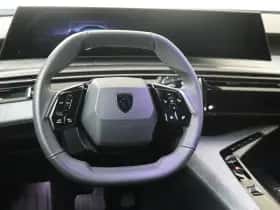 Peugeot e-3008 (2025) thumbnail 6