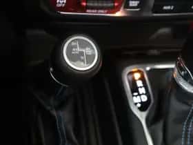 Jeep Wrangler (2024) thumbnail 27