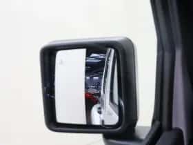 Jeep Wrangler (2024) thumbnail 28