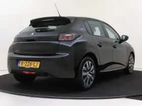 Peugeot 208 (2021) thumbnail 11