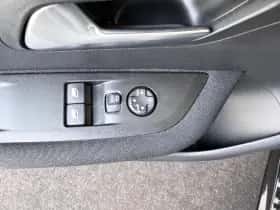 Peugeot 208 (2021) thumbnail 28