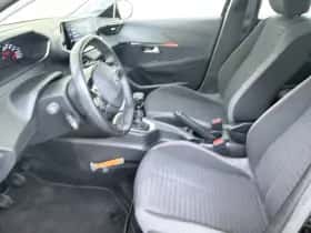 Peugeot 208 (2021) thumbnail 10