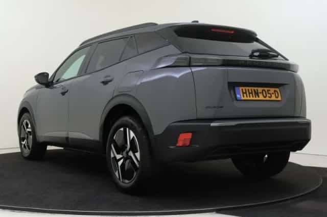 Peugeot 2008 (2025) thumbnail 4