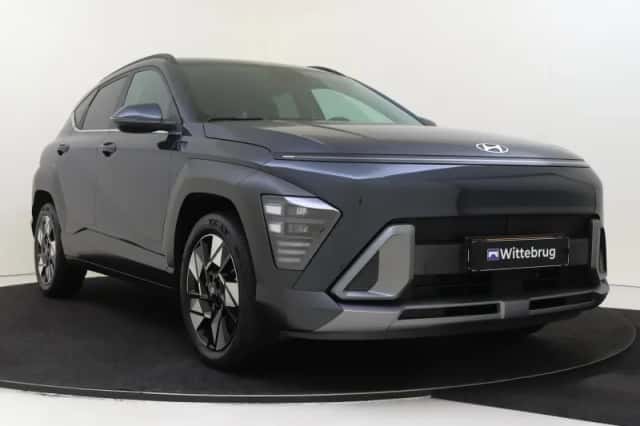 Hyundai Kona (2025) thumbnail 3