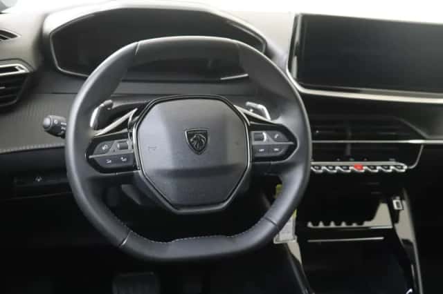 Peugeot 208 (2025) thumbnail 6
