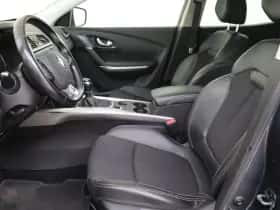 Renault Kadjar (2017) thumbnail 9