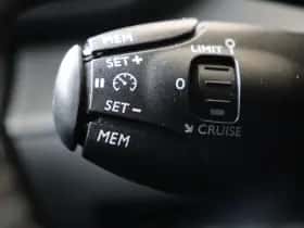 Peugeot 208 (2023) thumbnail 24